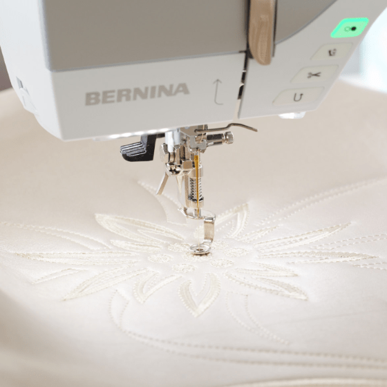 BERNINA-B770QEP-Feature-Point-Exact-Placement